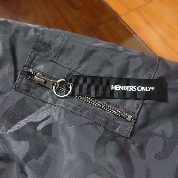 Members Only Men's Ma-1 Bomber Jacket Grey Camo M - Picture 3 of 11